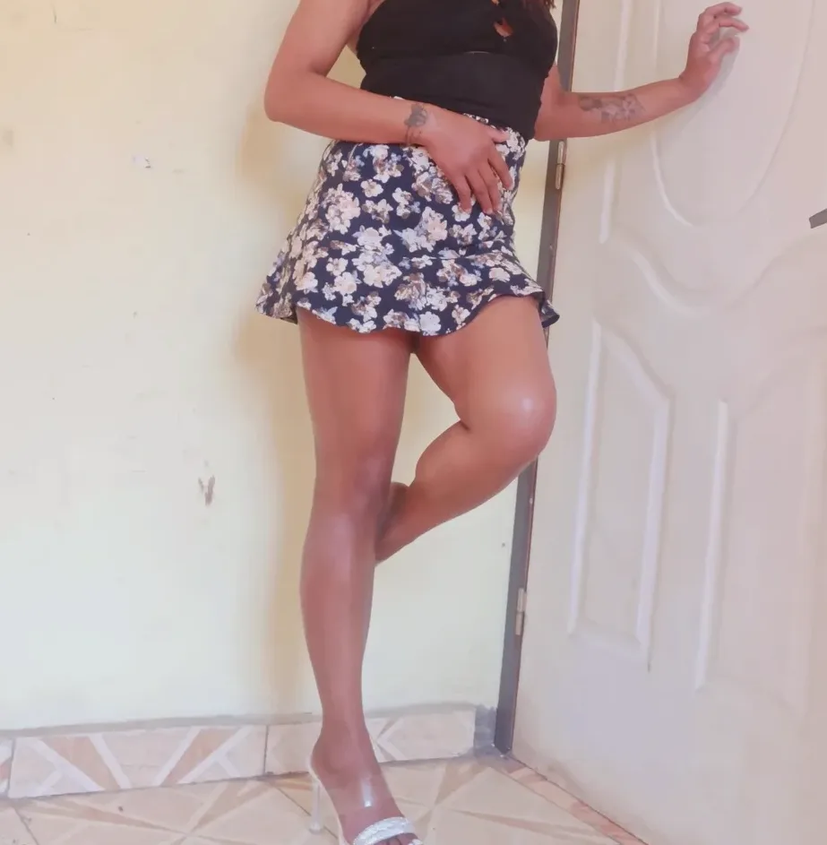 Maya, 27